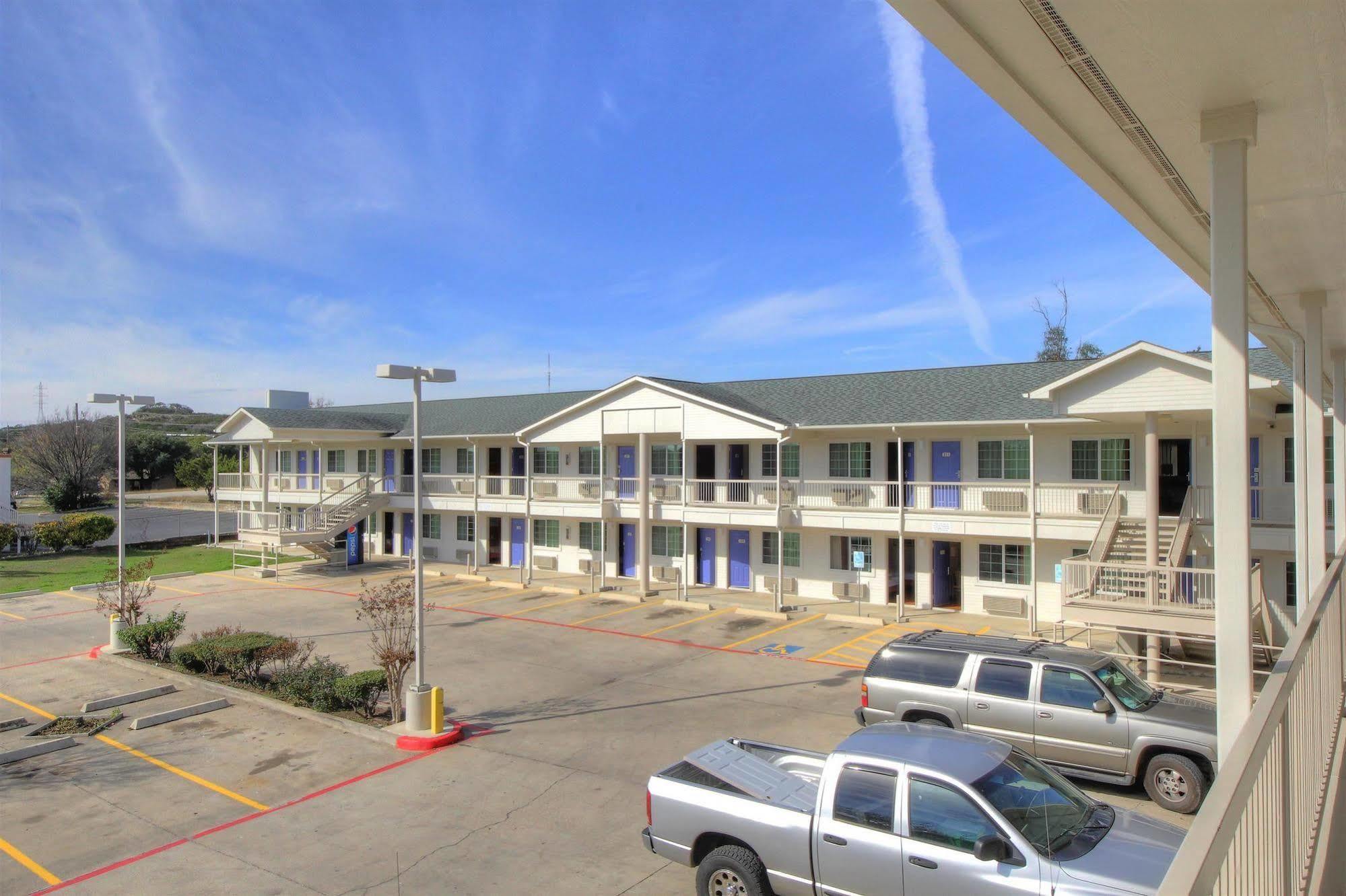 Motel 6-Kerrville, Tx Exterior photo